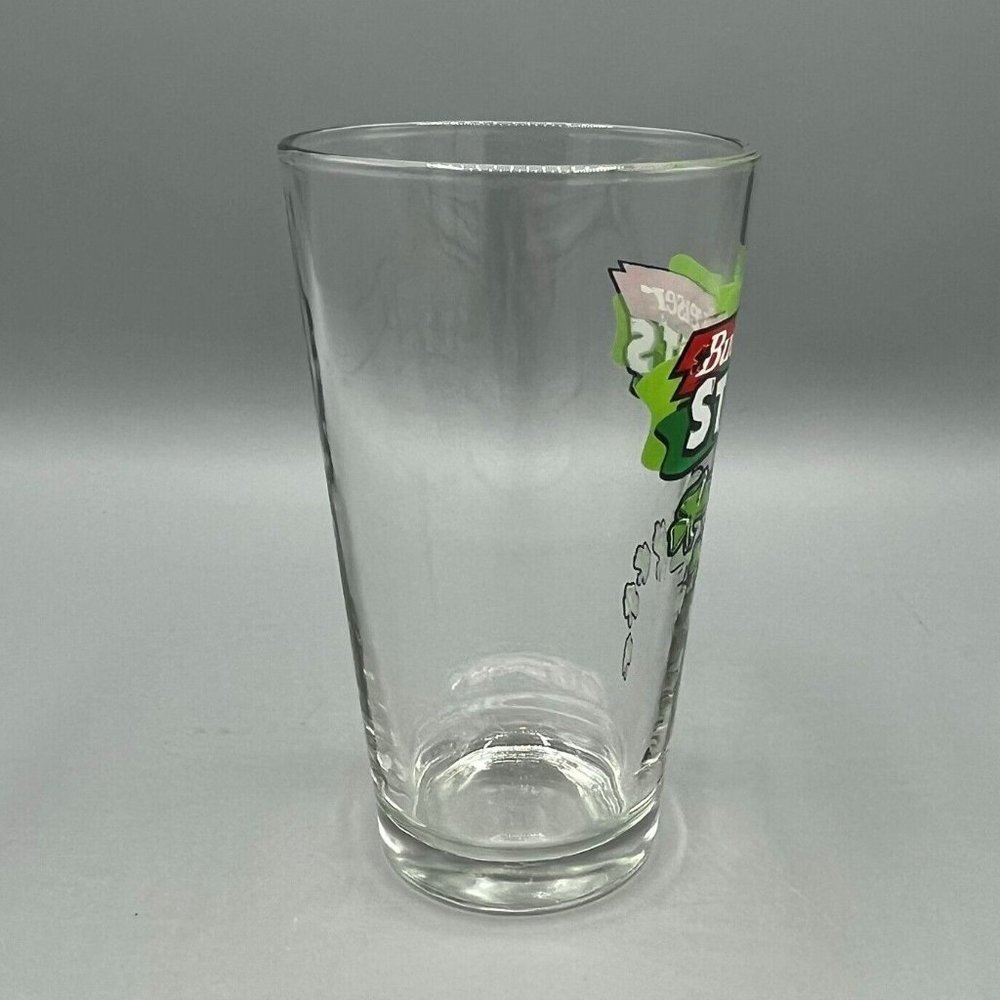 Budweiser St. Pats 16 Oz. Beer Pint Glass St. Patrick's Day Shamrocks Libbey - Picture 2 of 6
